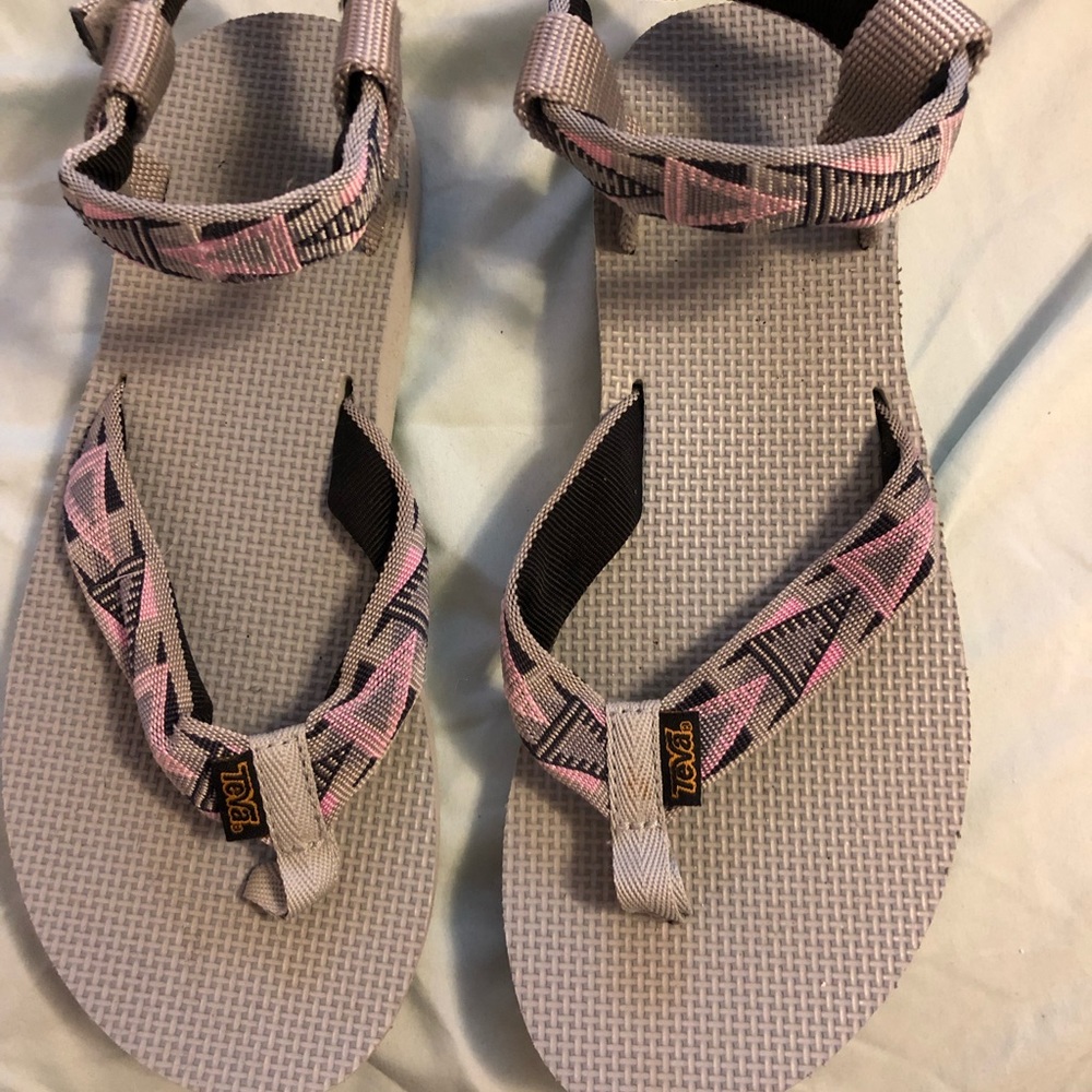 Teva grey and pink sandals